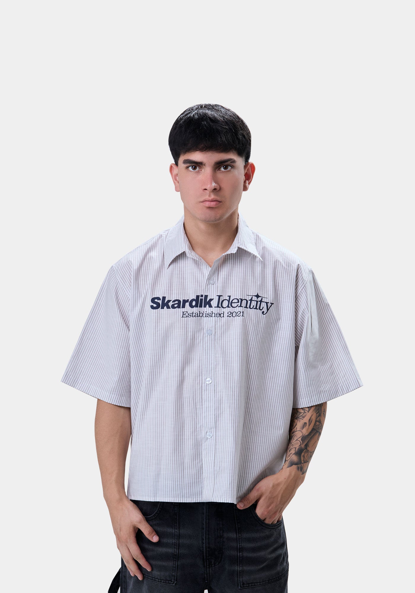 CAMISA BOXY IDENTITY
