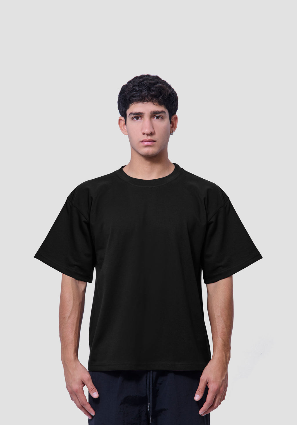 POLO BOXY FIT NEGRO