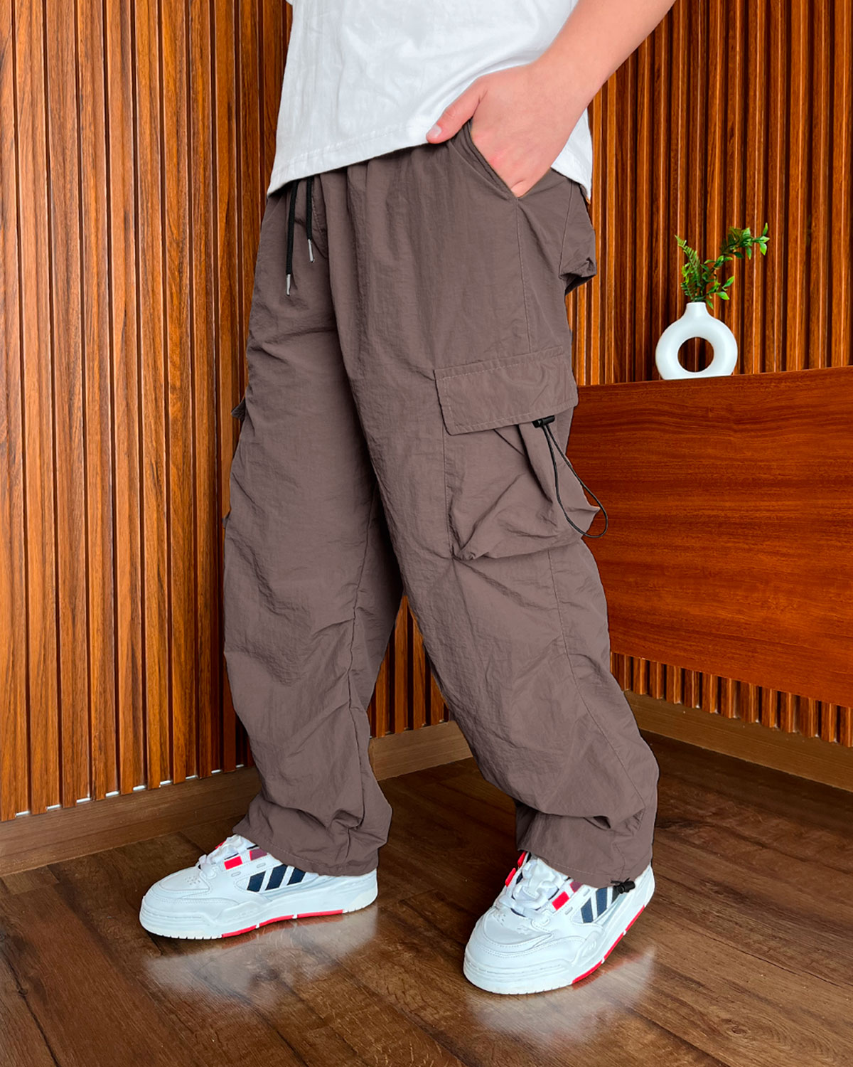 PARACHUTE TOPO